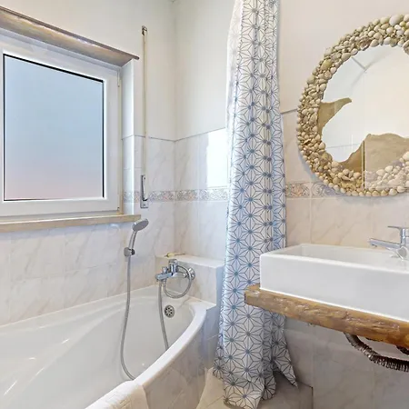 Pipo People House - *