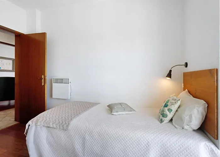 Holiday home Pipo People House - Obidos